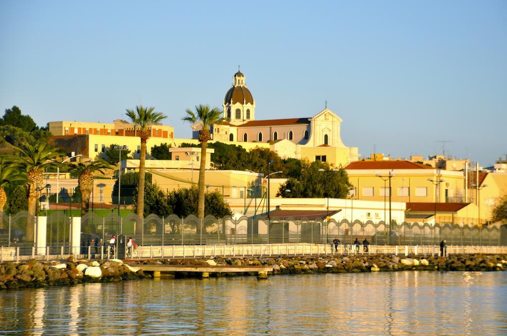 New Romantic Apartment Cagliari Room photo